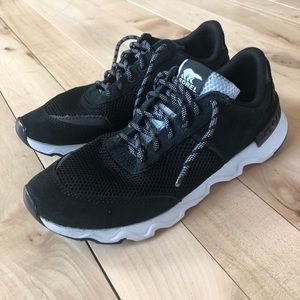 Sorel sneakers, black, 9.5 size.